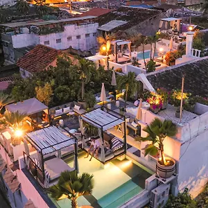 Casa Lola Deluxe Gallery Hotel Cartagena