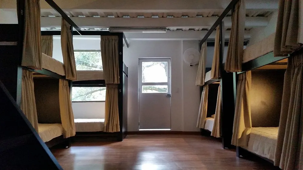 Hostal Lleras Calle 8 Medellin Colombia