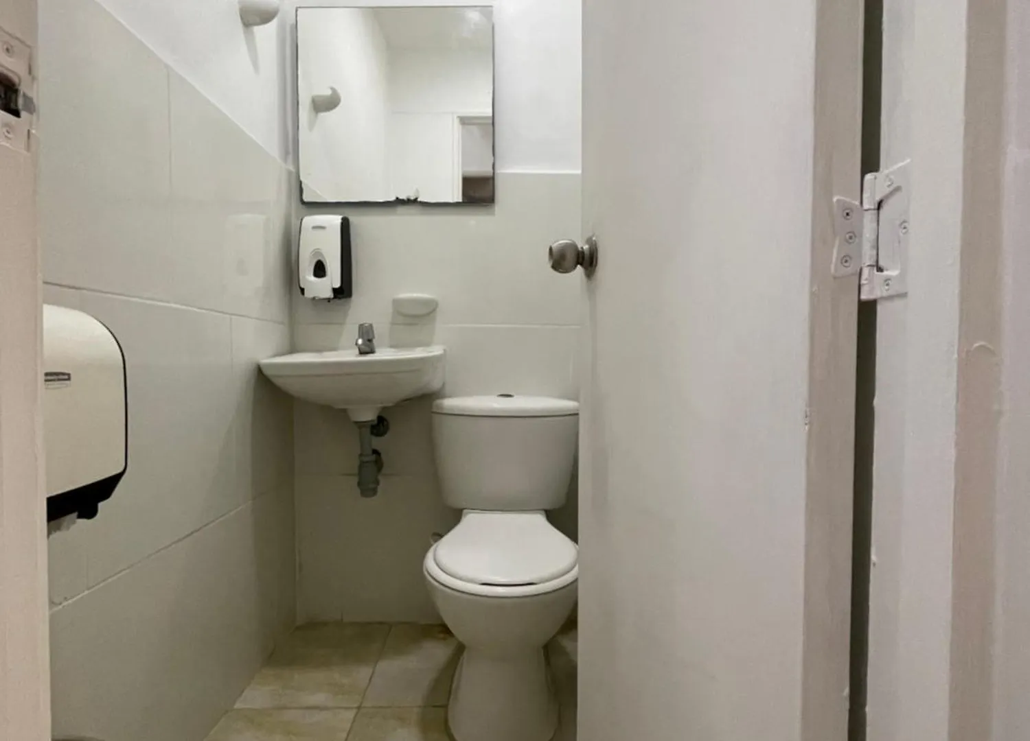 Hostel Hostal Lleras Calle 8 Medellin Colombia