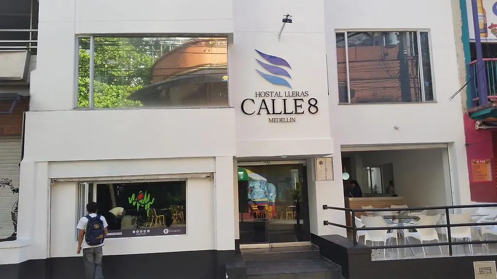 הוסטל מדיין Hostal Lleras Calle 8