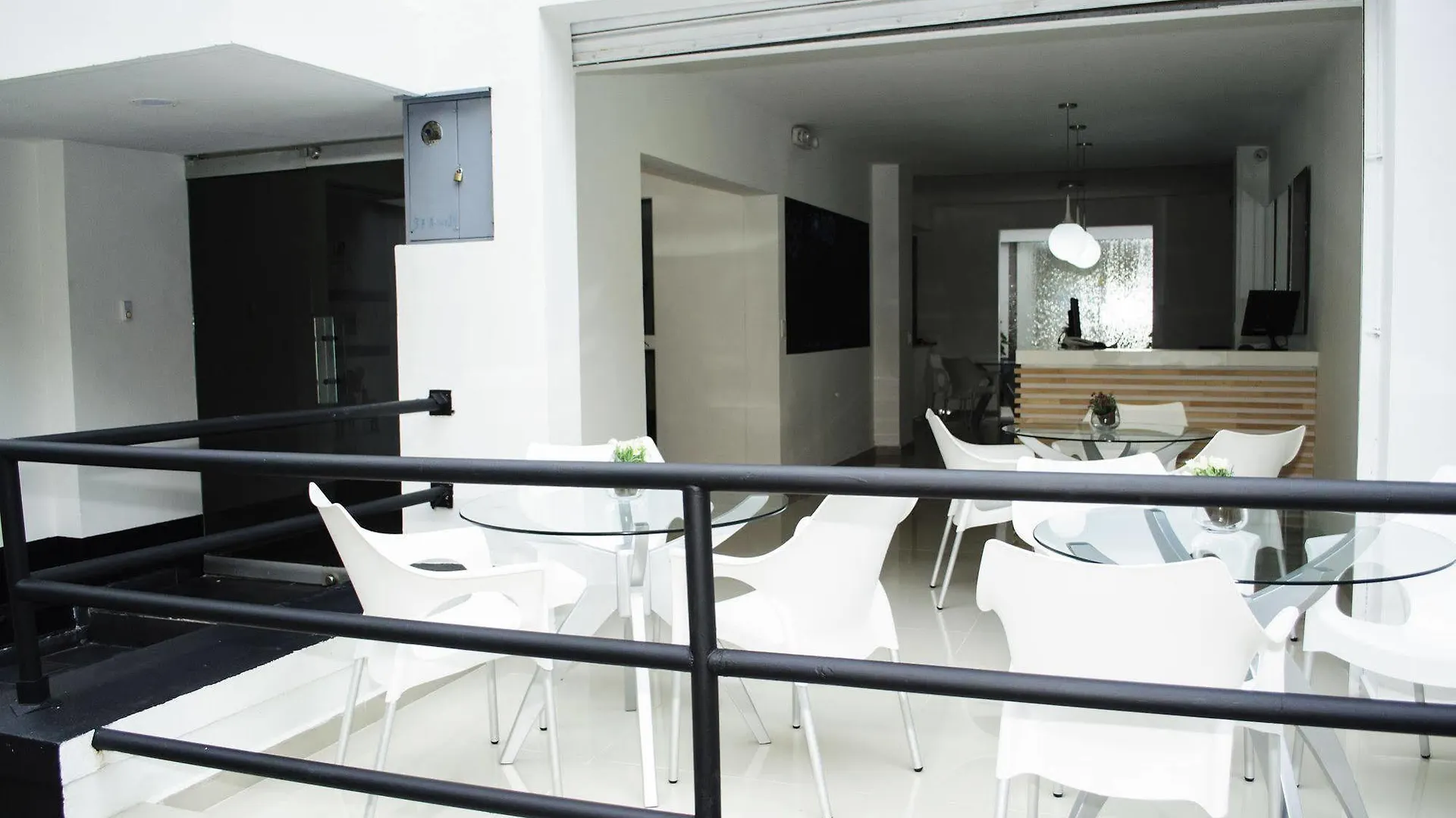 Hostel Hostal Lleras Calle 8 Medellin Colombia