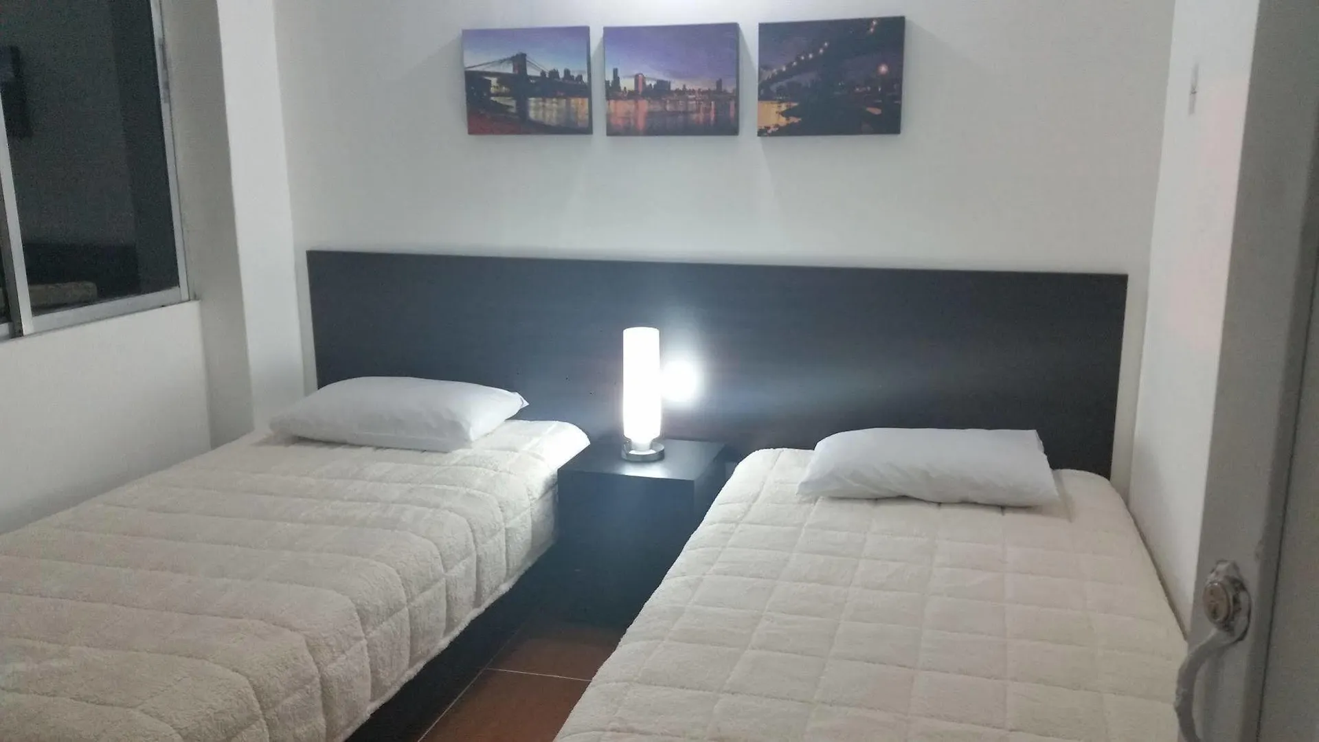 Hostel Hostal Lleras Calle 8 Medellin
