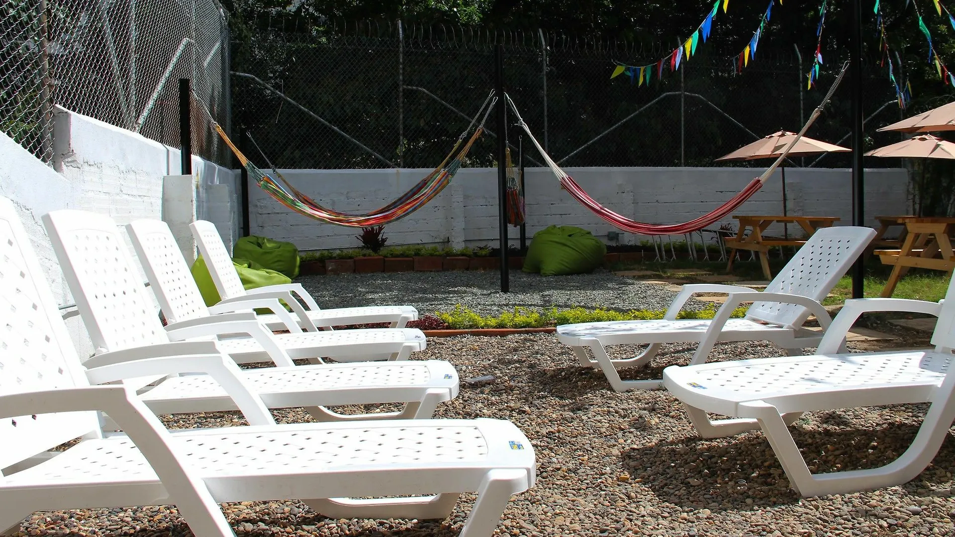 Hostal Lleras Calle 8 Medellin